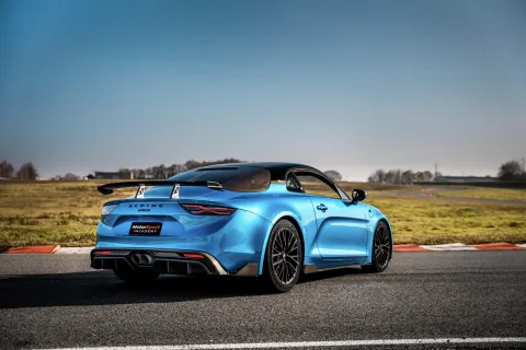 Alpine A110 R en piste