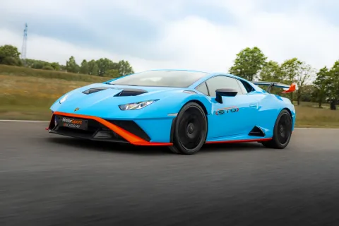 Lamborghini Huracán STO en piste