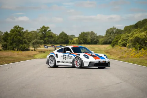 Porsche 992 GT3 RS en piste